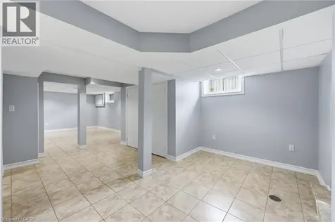 6581 Riall Street Niagara Falls ON L2J 1Z4
