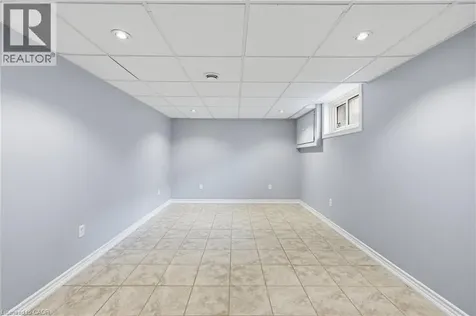 6581 Riall Street Niagara Falls ON L2J 1Z4