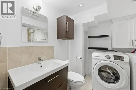 6581 Riall Street Niagara Falls ON L2J 1Z4
