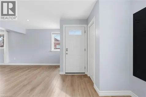 6581 Riall Street Niagara Falls ON L2J 1Z4