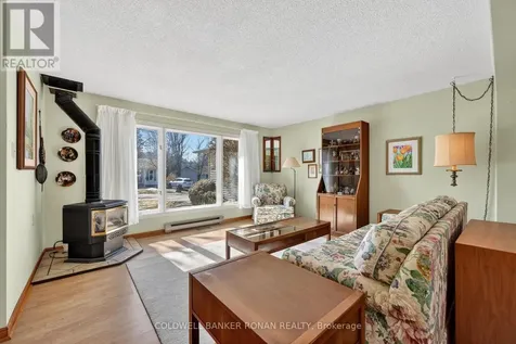 4 Tecumseth Pines Drive New Tecumseth ON L0G 1W0