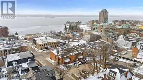 52-58 King Street East Brockville ON K6V 1B1