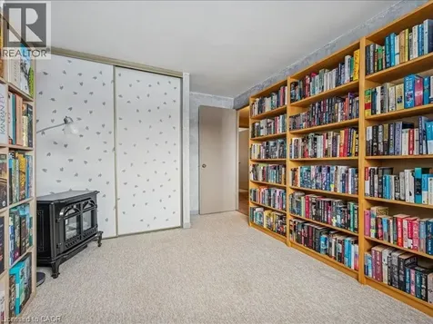 51 Paulander Drive Kitchener ON N2M 5E5