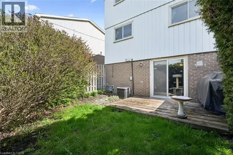 51 Paulander Drive Kitchener ON N2M 5E5
