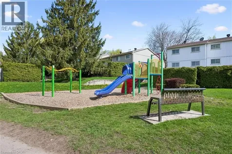 51 Paulander Drive Kitchener ON N2M 5E5