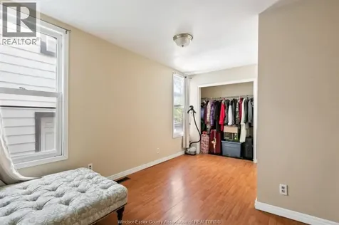581-583 Crawford Avenue Windsor ON N9A 5C5