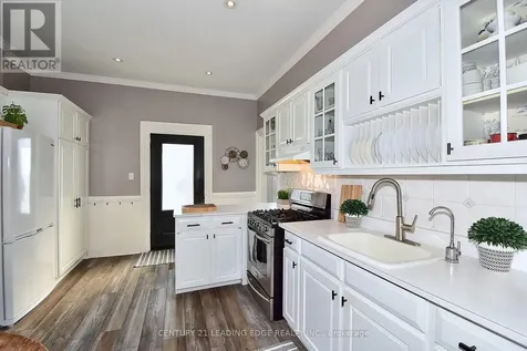 55 Brock Street East Uxbridge ON L9P 1M4