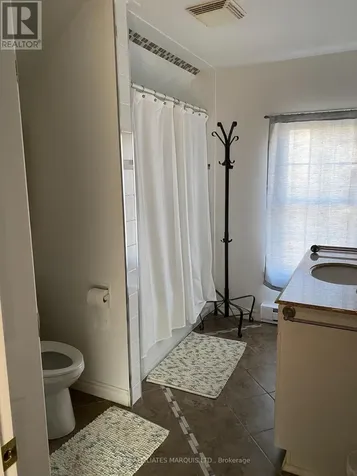 7 Park Street Cornwall ON K6H 1K1