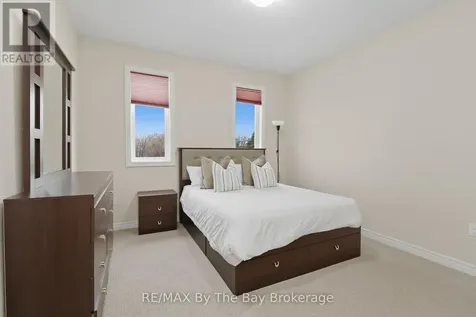 126 Delphi Lane Blue Mountains ON N0H 1J0