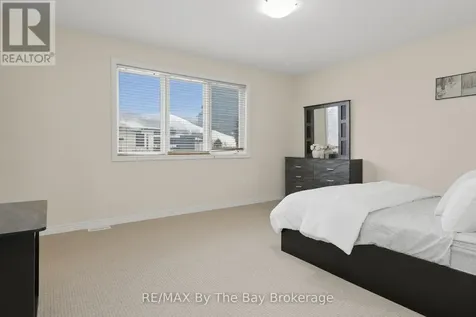 126 Delphi Lane Blue Mountains ON N0H 1J0