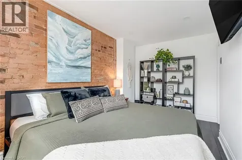 188 Bay Street North Hamilton ON L8R 2P7