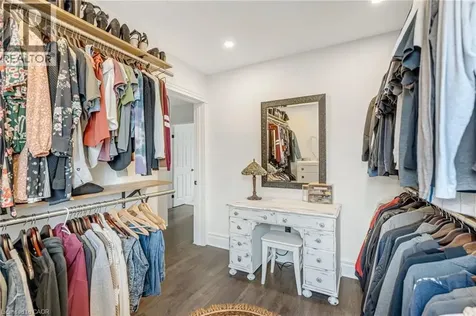 188 Bay Street North Hamilton ON L8R 2P7