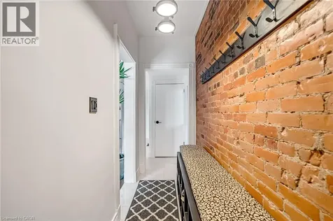 188 Bay Street North Hamilton ON L8R 2P7