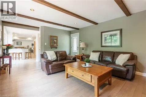 3 Maple Drive Stoney Creek ON L8G 3C1