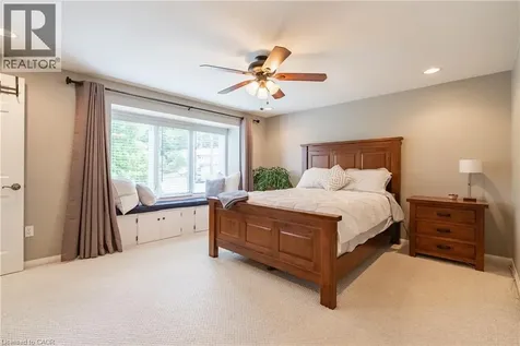 3 Maple Drive Stoney Creek ON L8G 3C1