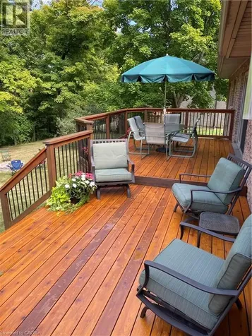 3 Maple Drive Stoney Creek ON L8G 3C1