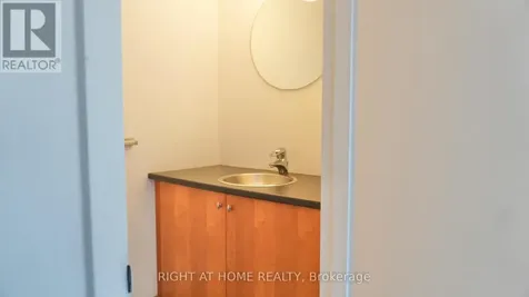 383 Cumberland Street Ottawa ON K1N 1J7