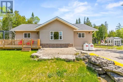 19 Murray Avenue Northern Bruce Peninsula ON N0H 1W0