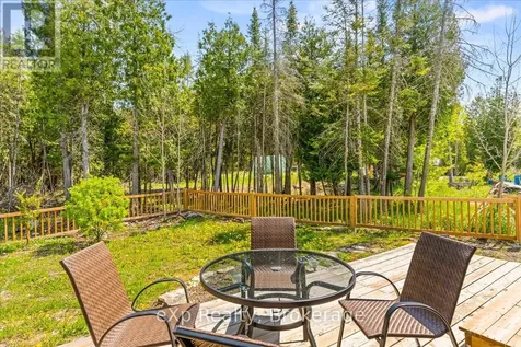 19 Murray Avenue Northern Bruce Peninsula ON N0H 1W0
