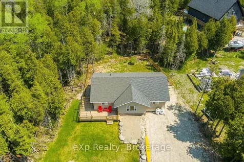 19 Murray Avenue Northern Bruce Peninsula ON N0H 1W0