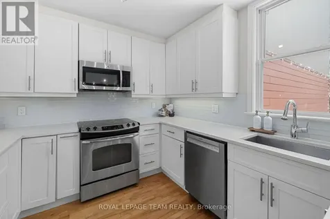 433 Dawson Avenue Ottawa ON K1Z 5V5