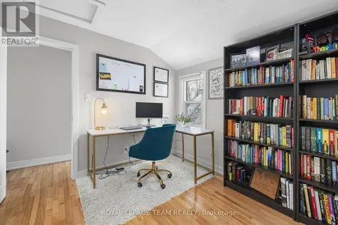 433 Dawson Avenue Ottawa ON K1Z 5V5