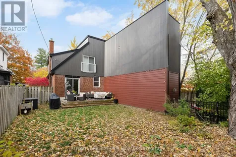 433 Dawson Avenue Ottawa ON K1Z 5V5