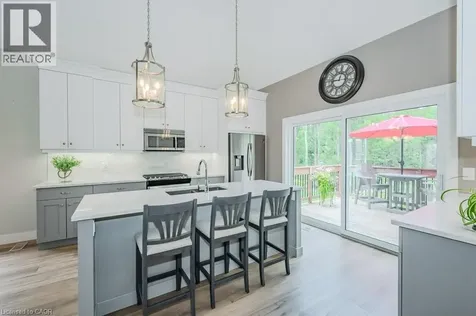 744 Nelson Street West Port Dover ON N0A 1N0