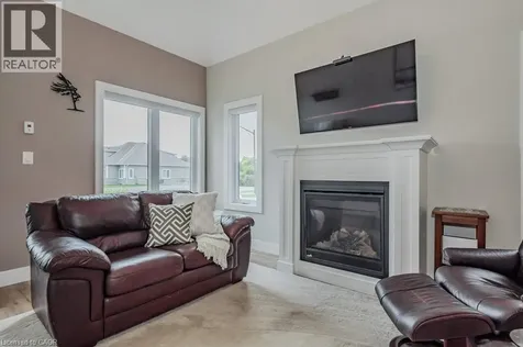 744 Nelson Street West Port Dover ON N0A 1N0