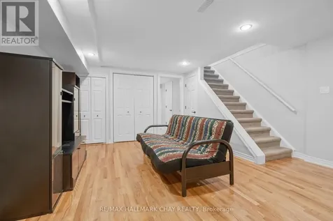 1 Olive Crescent Orillia ON L3V 7N5