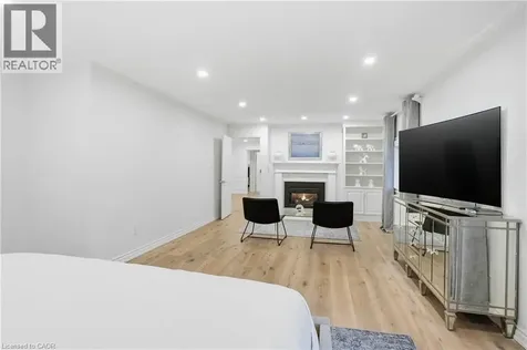132 Chancery Drive Ancaster ON L9G 4M2