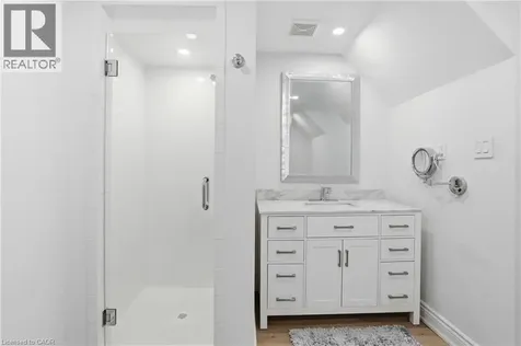 132 Chancery Drive Ancaster ON L9G 4M2