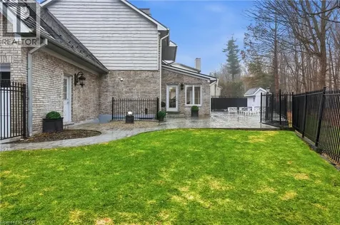 132 Chancery Drive Ancaster ON L9G 4M2
