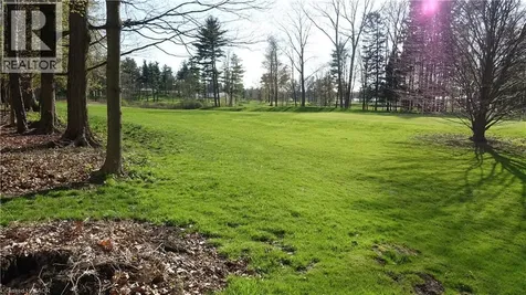 132 Chancery Drive Ancaster ON L9G 4M2