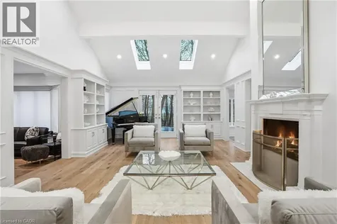 132 Chancery Drive Ancaster ON L9G 4M2
