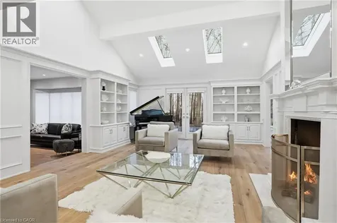 132 Chancery Drive Ancaster ON L9G 4M2
