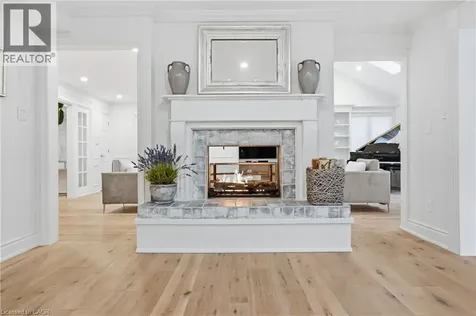 132 Chancery Drive Ancaster ON L9G 4M2