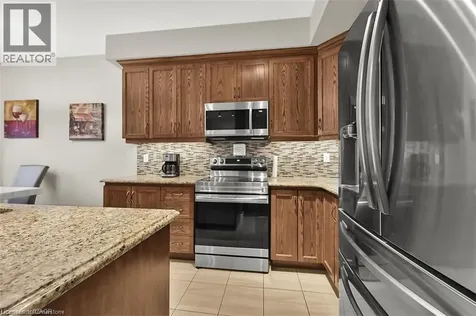 35 Willowbanks Terrace Hamilton ON L8E 0C3
