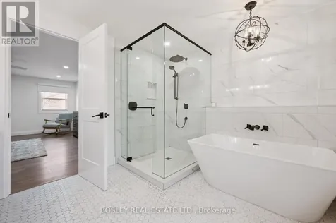 601 Sandringham Drive Waterloo ON N2K 3L5