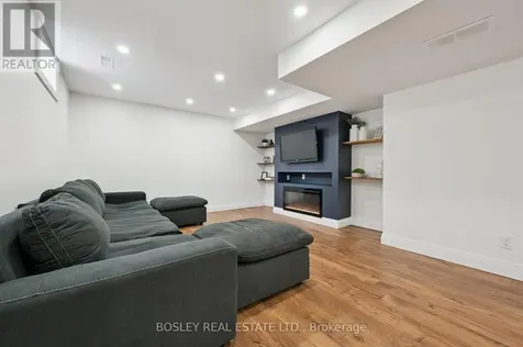 601 Sandringham Drive Waterloo ON N2K 3L5