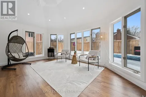 601 Sandringham Drive Waterloo ON N2K 3L5