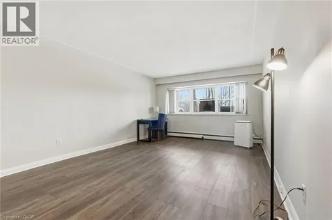 9 Grant Boulevard Dundas ON L9H 4L5