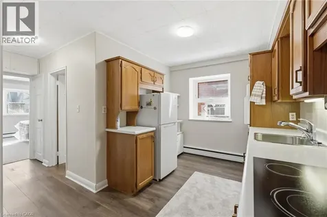 9 Grant Boulevard Dundas ON L9H 4L5