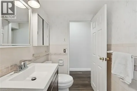 9 Grant Boulevard Dundas ON L9H 4L5