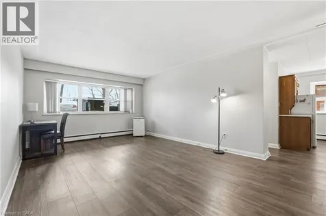 9 Grant Boulevard Dundas ON L9H 4L5