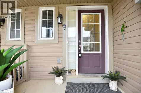 9 Lynch Crescent Binbrook ON L0R 1C0