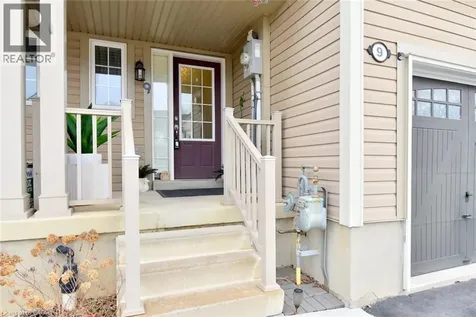 9 Lynch Crescent Binbrook ON L0R 1C0