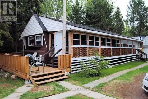 1594 Lakeshore Drive North Shuniah ON P7A 0S9
