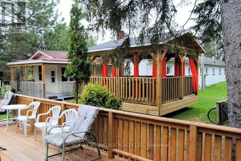 1594 Lakeshore Drive North Shuniah ON P7A 0S9