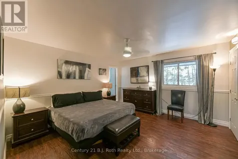 3609 Riverdale Drive Severn ON L0K 2B0